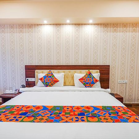 Fabhotel Grand Falcon 벵갈루루 외부 사진