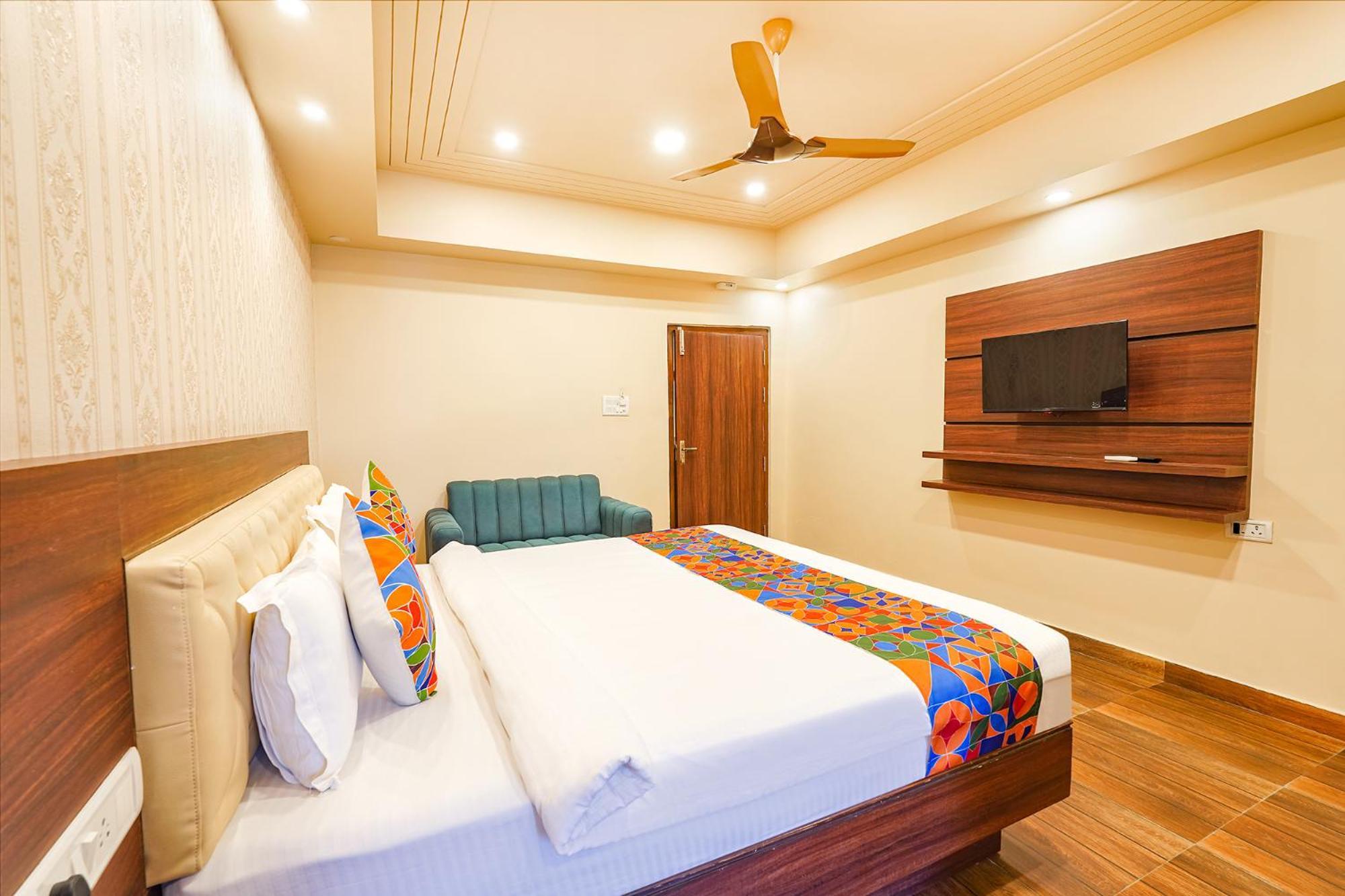 Fabhotel Grand Falcon 벵갈루루 외부 사진