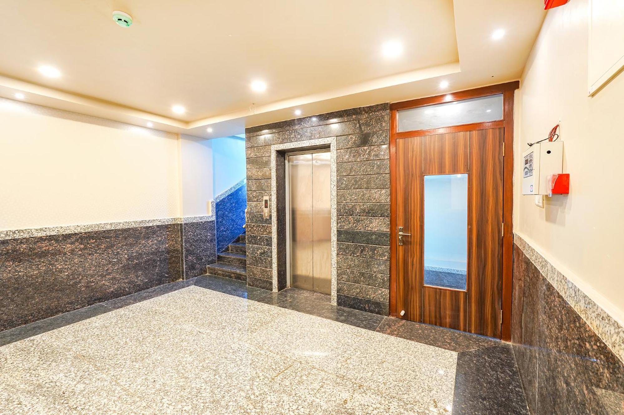 Fabhotel Grand Falcon 벵갈루루 외부 사진